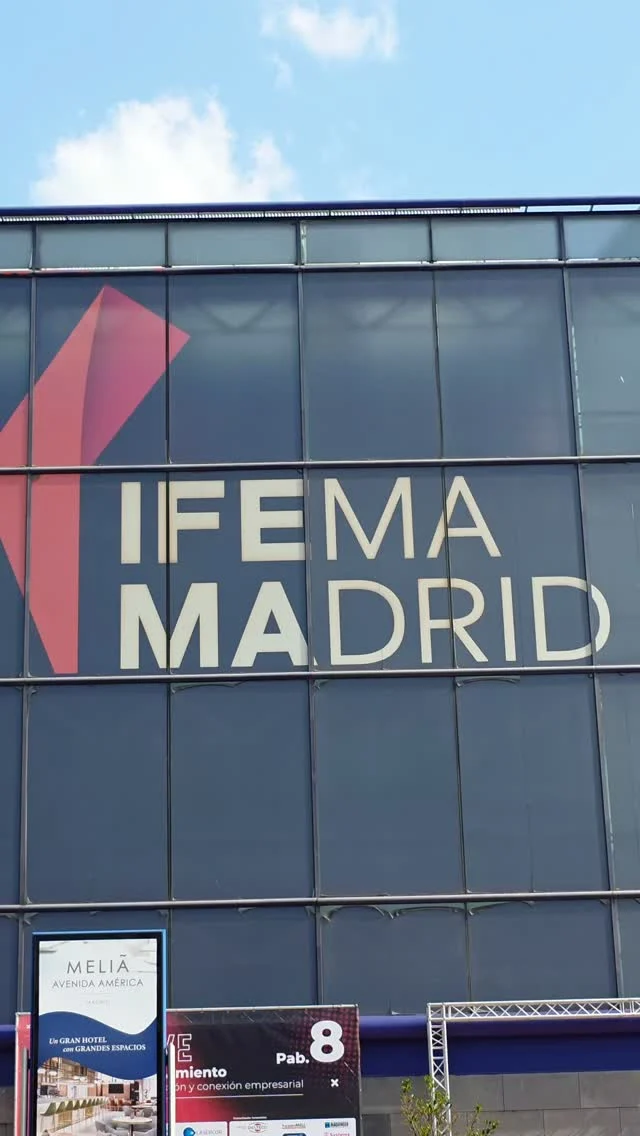 🔛 Los pasados 18 y 19 de junio estuvimos presentes en el Sports Summit Madrid 2025, un punto de encuentro donde el deporte y la innovación se dan la mano. @sportssummitmadrid25 
⁣
🎯 Conectando deportes e industrias, mostrando cómo la tecnología, la salud y el rendimiento pueden ir mucho más allá del entrenamiento.
⁣
Gracias a todos los que pasasteis por nuestro espacio. ¡Seguimos moviéndonos al ritmo de la evolución!
⁣
#sportssummitmadrid #magnetictape #deporte #rendimiento #salud #fisioterapia #recovery #tecnología